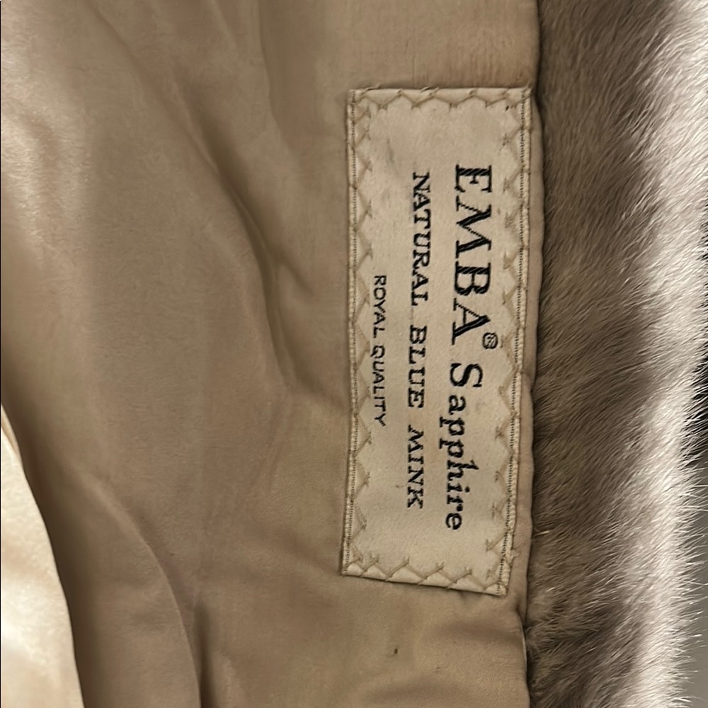 Authentic SHAWL- EMBA Sapphire natural blue Mink Size S. - Picture 5 of 10